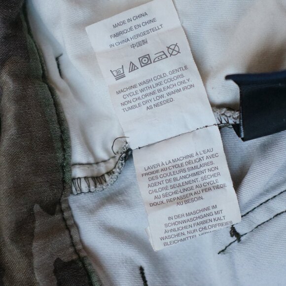 JCrew Camo Cargo Pants - Picture 4 of 6